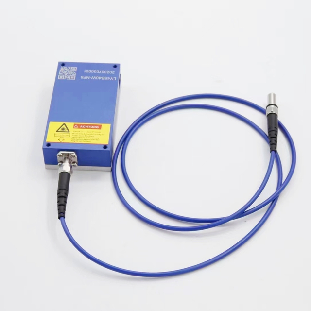 200um 450 nm 40W Bleu Bleu Fiber Fiber couplé Module de diode laser pour le soudage au laser