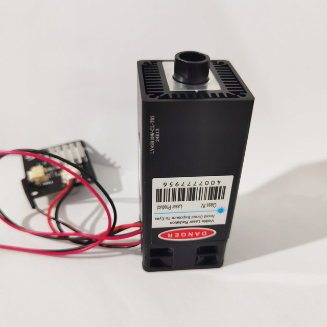 Focageable 450 Nm Tête laser bleue 10W pour graveur laser de bureau