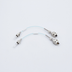 Module laser couplé à fibre rouge monomode 4um 638nm 50mW pour le traitement de la myringite